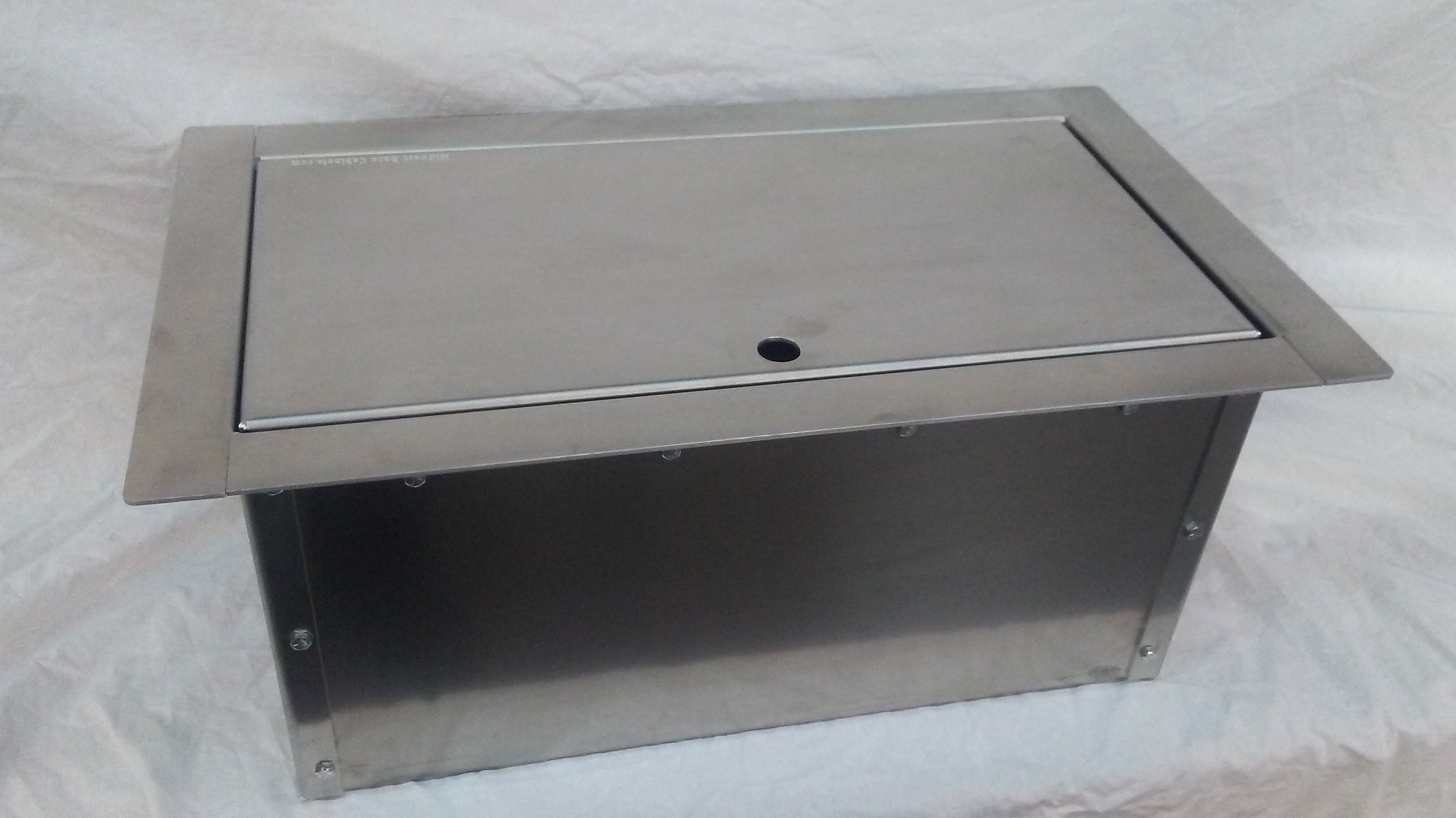 In floor storage box (Battery) Aluminum Finish or black